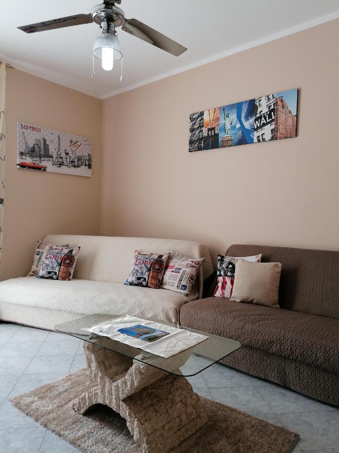 City House Villa Кампофеличе ди Рокела Екстериор снимка