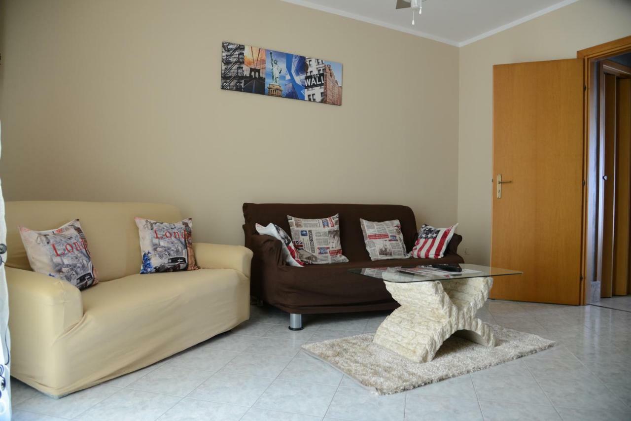 City House Villa Кампофеличе ди Рокела Екстериор снимка